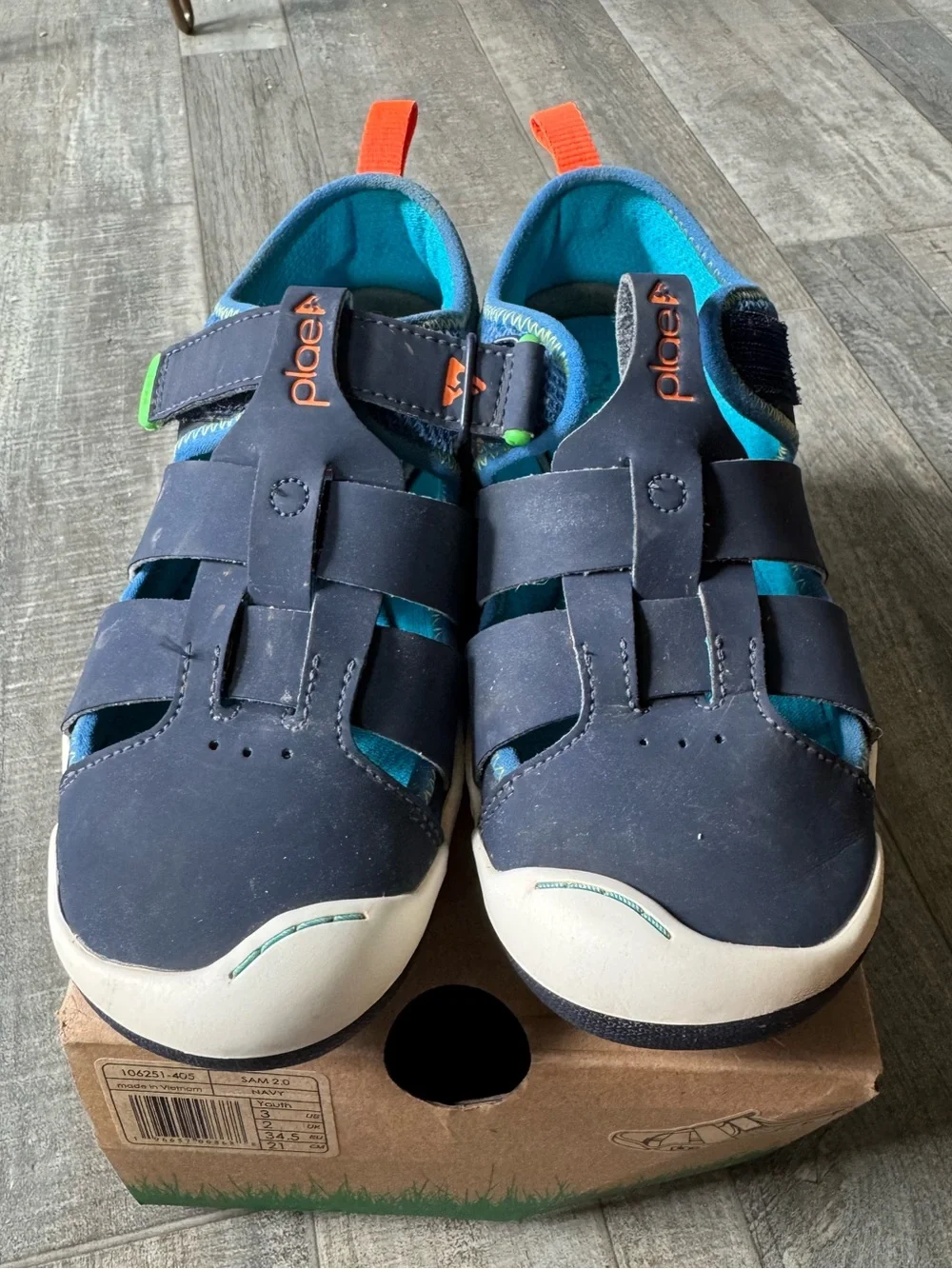 Plae Sam Fisherman Sandals Size 3 Navy